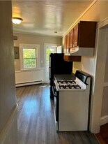 598 Hyde Park Ave in Boston, MA - Building Photo