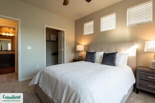 715 W Slaughter Ln, Unit 1331 in Austin, TX - Building Photo