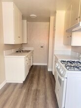 6110 Vineland Ave, Unit 1 in North Hollywood, CA - Foto de edificio - Building Photo