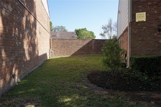 14311 Still Meadow Dr in Houston, TX - Building Photo - Building Photo