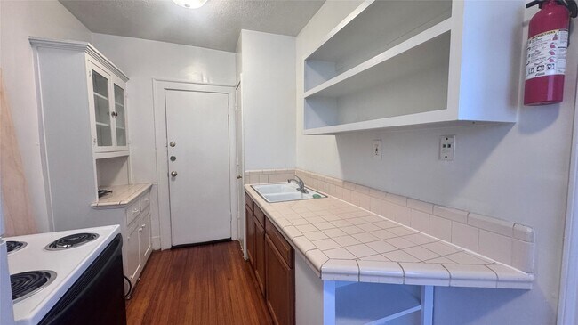 3902 Dallas St in Houston, TX - Building Photo - Building Photo