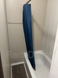 302 W State St photo'