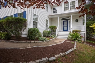 2613 Cecil Dr in Chester, MD - Foto de edificio - Building Photo