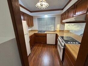 7748 Zangle Rd NE in Olympia, WA - Building Photo - Building Photo