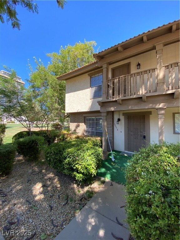 3157 Pinehurst Dr in Las Vegas, NV - Building Photo - Building Photo