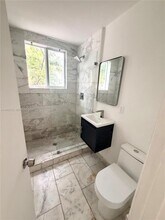922 Jefferson Ave in Miami Beach, FL - Building Photo - Building Photo