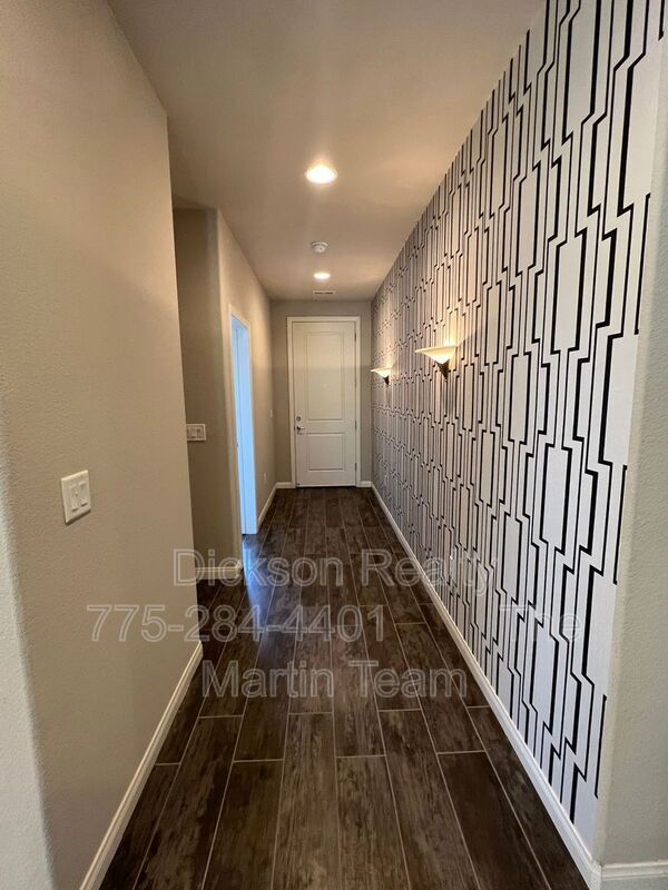 774 Sweet Briar Ln in Sparks, NV - Building Photo - Building Photo