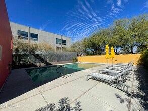 727 E Portland St in Phoenix, AZ - Building Photo - Building Photo