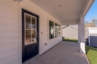 51 Hickory Bend in Huntsville, TX - Building Photo - Building Photo