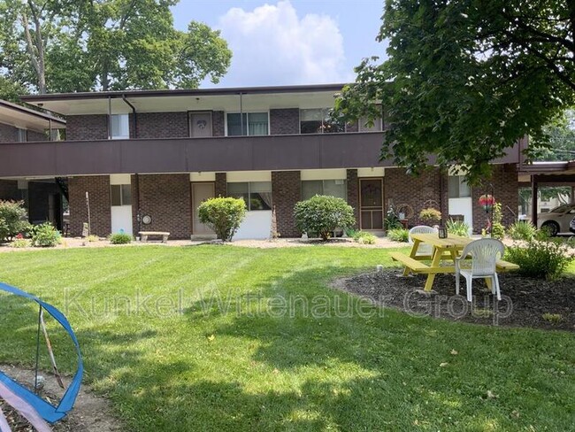 property at 900 8th St