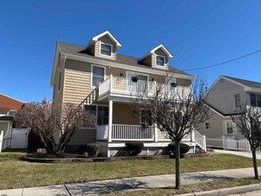 119 N Huntington Ave in Margate City, NJ - Building Photo - Building Photo