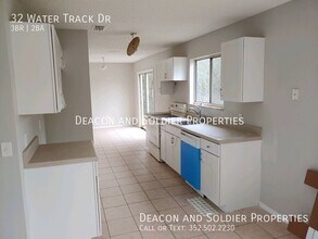 32 Water Track Dr in Ocala, FL - Building Photo - Building Photo