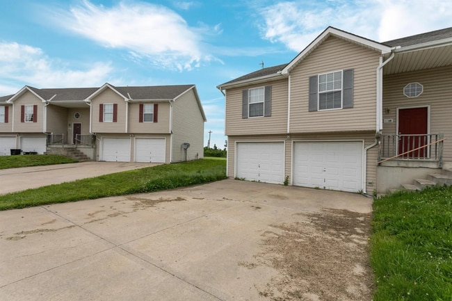 property at 1110 Carriage Ln