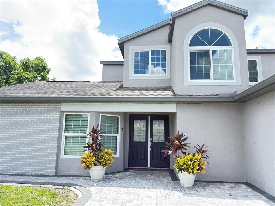 236 Burning Tree Dr in Kissimmee, FL - Building Photo
