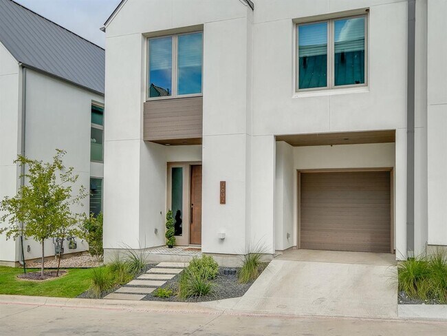 2602 Sutherland St in Austin, TX - Building Photo - Building Photo