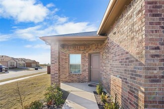 5252 Boulder Vly Dr in Fort Worth, TX - Building Photo - Building Photo