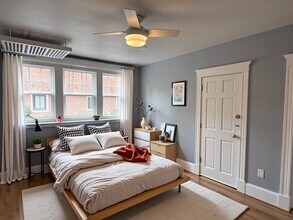 36 St Paul St in Brookline, MA - Building Photo - Building Photo