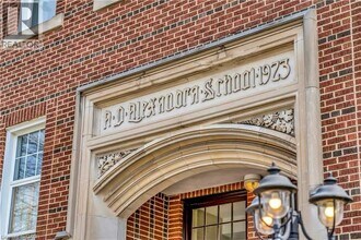 35 Alexandra Ave in Waterloo, ON - Building Photo - Building Photo