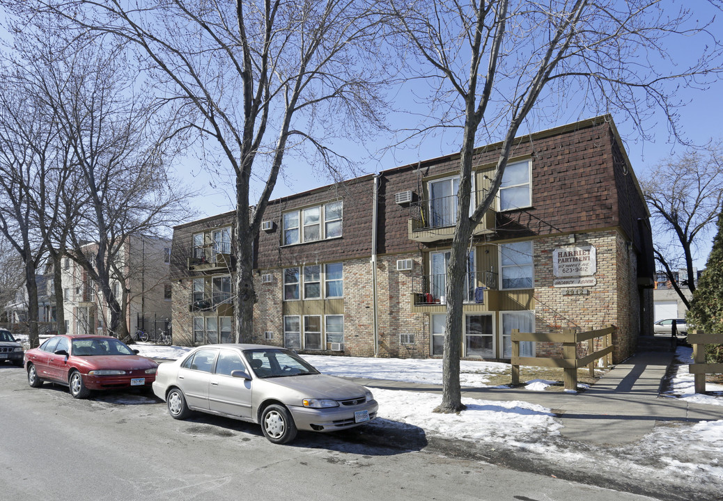 2912 Harriet Ave S in Minneapolis, MN - Building Photo