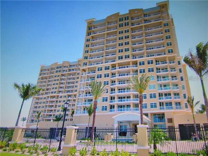 130 Riviera Dunes Way in Palmetto, FL - Building Photo