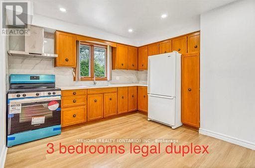 property at 115 Harris Ct