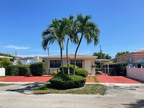 3442 SW 25th Ter in Miami, FL - Building Photo - Building Photo