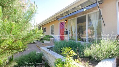 933 Temple St in San Diego, CA - Building Photo - Building Photo