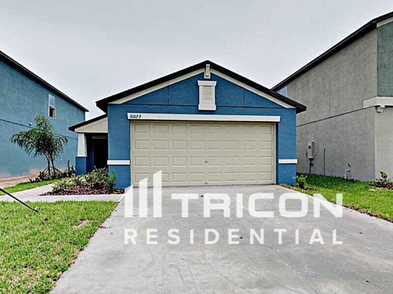 10029 RoseMary Leaf Ln in Riverview, FL - Building Photo