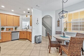 3601 Parkridge Cir in Sarasota, FL - Building Photo - Building Photo