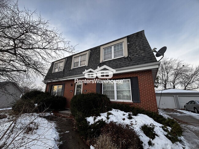 property at 4122 77th St Cir