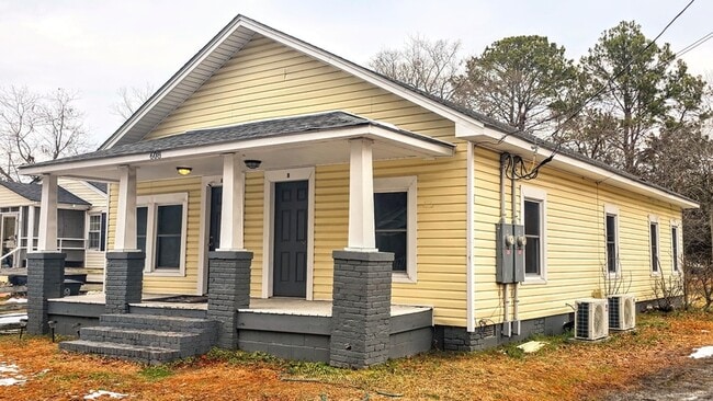 608 Arrington Ave in Rocky Mount, NC - Building Photo - Building Photo