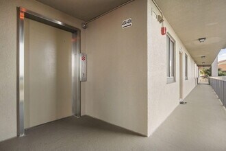 201 S Seas Dr in Jupiter, FL - Building Photo - Building Photo