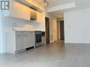 251-3251 Jarvis St in Toronto, ON - Building Photo - Building Photo