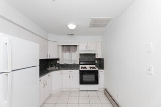 235 75th St in North Bergen, NJ - Building Photo - Building Photo
