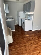 2413 S Fraser St, Unit 2-Bedroom in Georgetown, SC - Building Photo - Building Photo