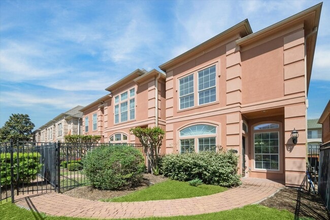 property at 13639 Brookbluff Ln