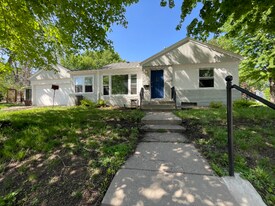 6444 16th Ave S in Minneapolis, MN - Building Photo