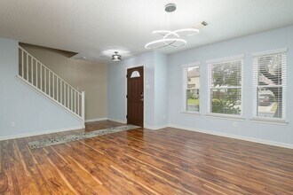 8426 Cross Spring in San Antonio, TX - Building Photo - Building Photo