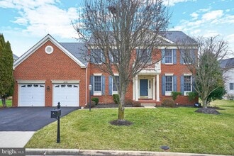 22746 Oatlands Grove Pl in Ashburn, VA - Building Photo - Building Photo