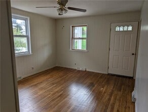 623 Conrad Ave in Charleroi, PA - Building Photo - Building Photo