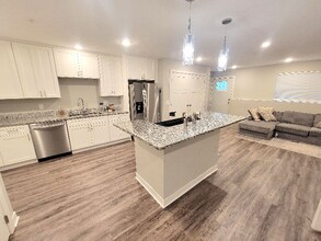 2829 27th Ave S in Minneapolis, MN - Building Photo - Building Photo