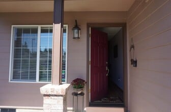 9713 NW 26th Ct in Vancouver, WA - Building Photo - Building Photo