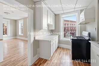 20-24-24 Main St in Hudson, MA - Building Photo - Building Photo