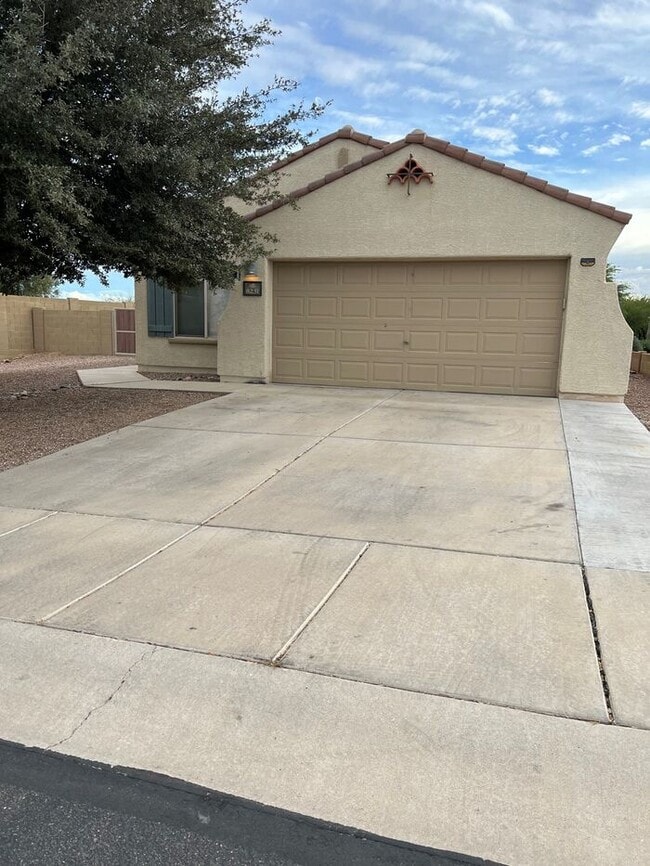 property at 8231 W Lapis Moon Ln