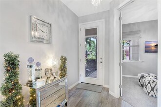 10908 Clarendon St in Ft. Myers, FL - Building Photo - Building Photo