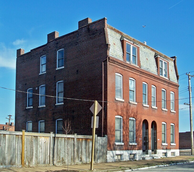 2822 Blair Ave in St. Louis, MO - Foto de edificio