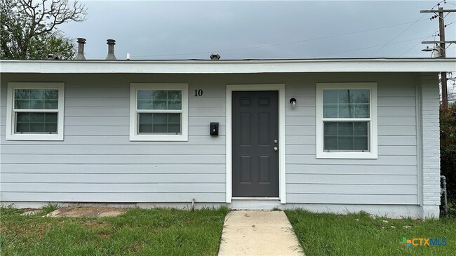 property at 1231 N LBJ Dr