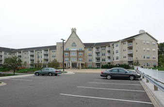 Woodridge in Minneapolis, MN - Building Photo - Building Photo