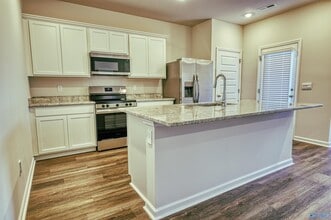 3404 Feldspar Dr SW in Madison, AL - Building Photo - Building Photo