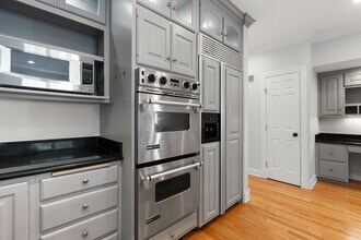 2725 N Magnolia Ave in Chicago, IL - Building Photo - Building Photo